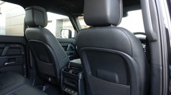 2025 (25) LAND ROVER DEFENDER 3.0 D350 X-Dynamic HSE 110 5dr Auto 5190223