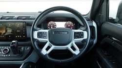 2025 (25) LAND ROVER DEFENDER 3.0 D350 X-Dynamic HSE 110 5dr Auto 5190203
