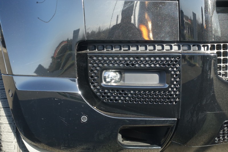 2025 (25) LAND ROVER DEFENDER 3.0 D350 X-Dynamic HSE 110 5dr Auto 5190187