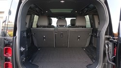 2025 (25) LAND ROVER DEFENDER 3.0 D350 X-Dynamic HSE 110 5dr Auto 5190176