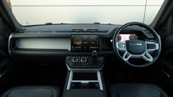 2025 (25) LAND ROVER DEFENDER 3.0 D350 X-Dynamic HSE 110 5dr Auto 5190175