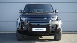 2025 (25) LAND ROVER DEFENDER 3.0 D350 X-Dynamic HSE 110 5dr Auto 5190173