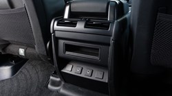 2025 (25) LAND ROVER DEFENDER 3.0 D350 X-Dynamic HSE 110 5dr Auto 5190182