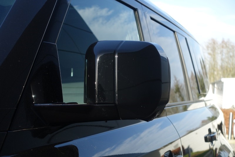 2025 (25) LAND ROVER DEFENDER 3.0 D350 X-Dynamic HSE 110 5dr Auto 5190200