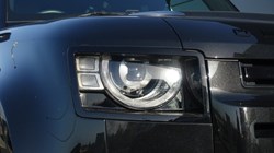 2025 (25) LAND ROVER DEFENDER 3.0 D350 X-Dynamic HSE 110 5dr Auto 5190186