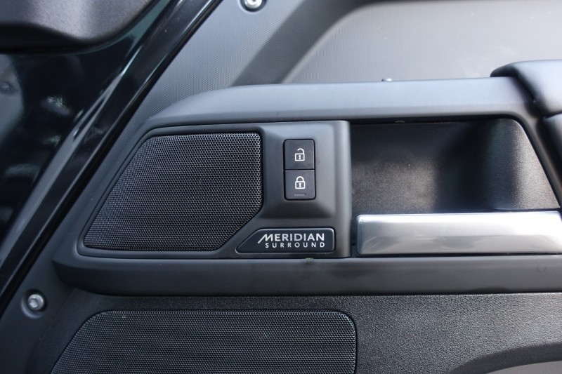 2025 (25) LAND ROVER DEFENDER 3.0 D350 X-Dynamic HSE 110 5dr Auto 5190220