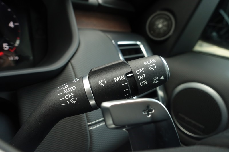 2023 (23) LAND ROVER DISCOVERY 3.0 D300 Metropolitan Edition 5dr Auto 5168214