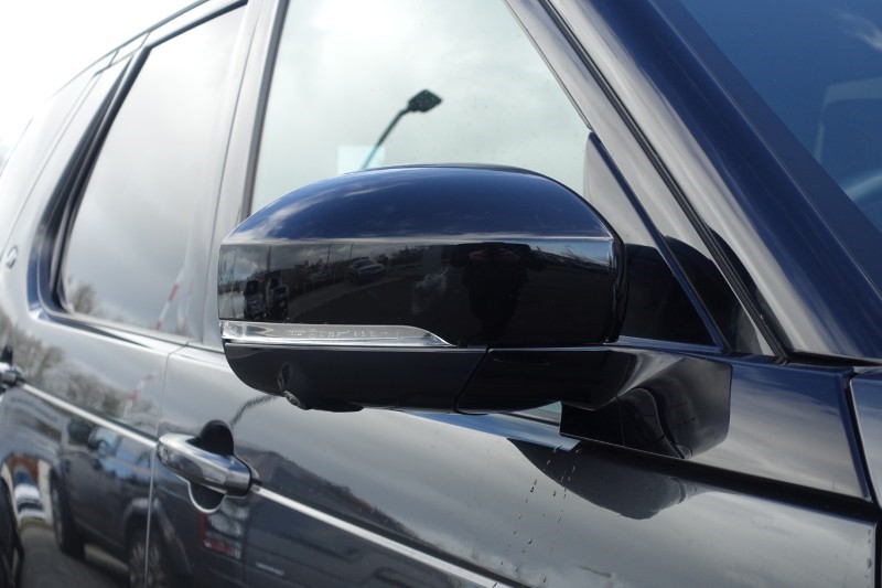 2023 (23) LAND ROVER DISCOVERY 3.0 D300 Metropolitan Edition 5dr Auto 5168199