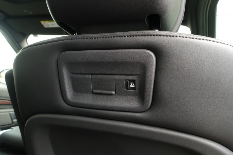 2023 (23) LAND ROVER DISCOVERY 3.0 D300 Metropolitan Edition 5dr Auto 5168238