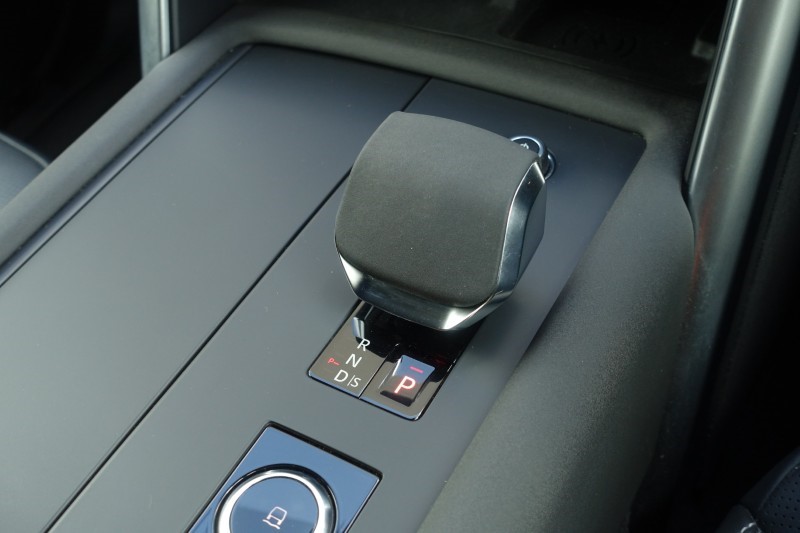 2023 (23) LAND ROVER DISCOVERY 3.0 D300 Metropolitan Edition 5dr Auto 5168190