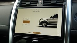 2023 (23) LAND ROVER DISCOVERY 3.0 D300 Metropolitan Edition 5dr Auto 5168218