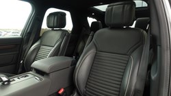 2023 (23) LAND ROVER DISCOVERY 3.0 D300 Metropolitan Edition 5dr Auto 5168246