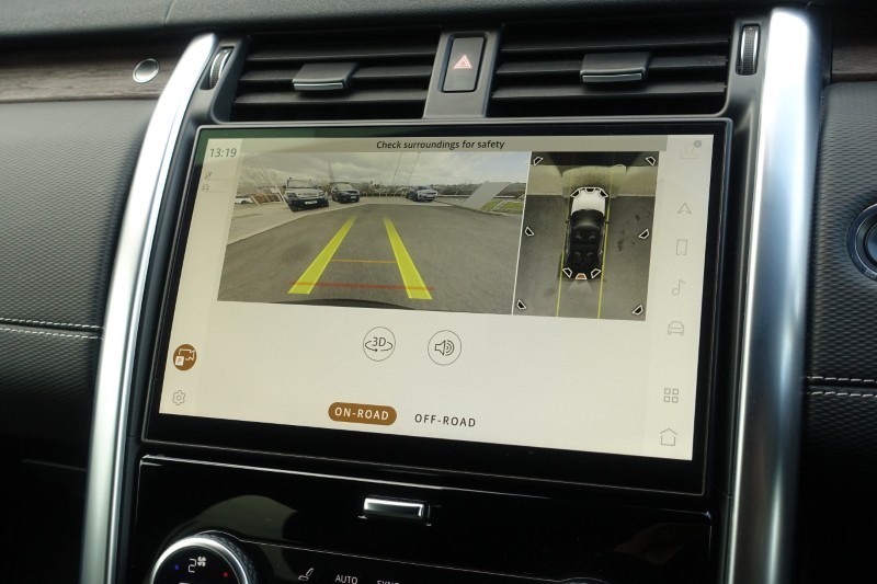 2023 (23) LAND ROVER DISCOVERY 3.0 D300 Metropolitan Edition 5dr Auto 5168189