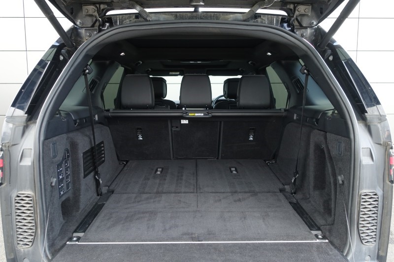 2023 (23) LAND ROVER DISCOVERY 3.0 D300 Metropolitan Edition 5dr Auto 5168187