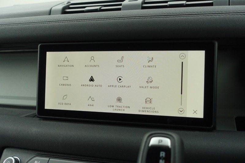 2023 (23) LAND ROVER COMMERCIAL DEFENDER 3.0 D250 Hard Top SE Auto 5147739