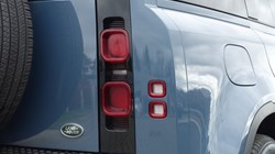 2023 (23) LAND ROVER COMMERCIAL DEFENDER 3.0 D250 Hard Top SE Auto 5147727