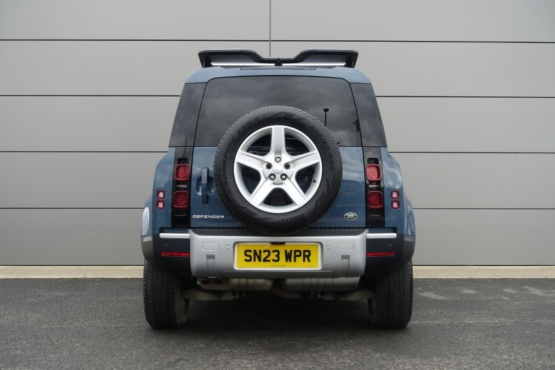 2023 (23) LAND ROVER COMMERCIAL DEFENDER 3.0 D250 Hard Top SE Auto 5147707