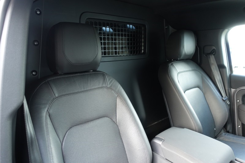 2023 (23) LAND ROVER COMMERCIAL DEFENDER 3.0 D250 Hard Top SE Auto 5134929