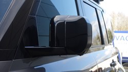 2023 (23) LAND ROVER COMMERCIAL DEFENDER 3.0 D250 Hard Top SE Auto 5134908