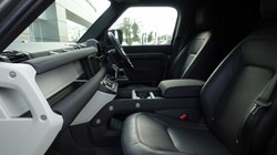 2023 (23) LAND ROVER COMMERCIAL DEFENDER 3.0 D250 Hard Top SE Auto 5134878