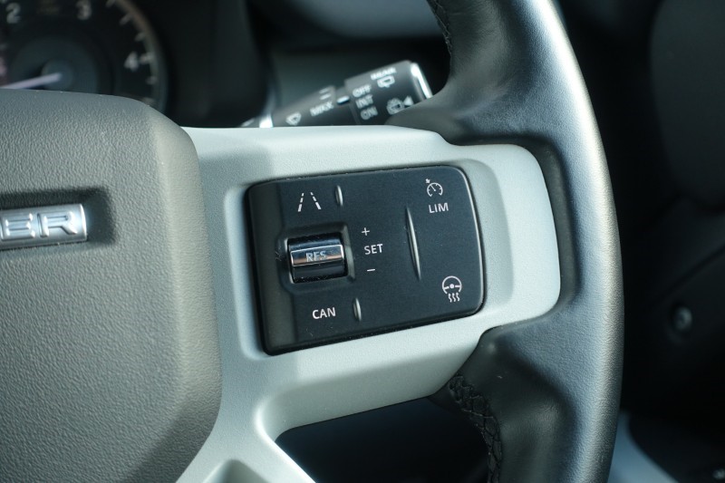 2023 (23) LAND ROVER COMMERCIAL DEFENDER 3.0 D250 Hard Top SE Auto 5134917