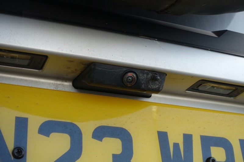 2023 (23) LAND ROVER COMMERCIAL DEFENDER 3.0 D250 Hard Top SE Auto 5134905