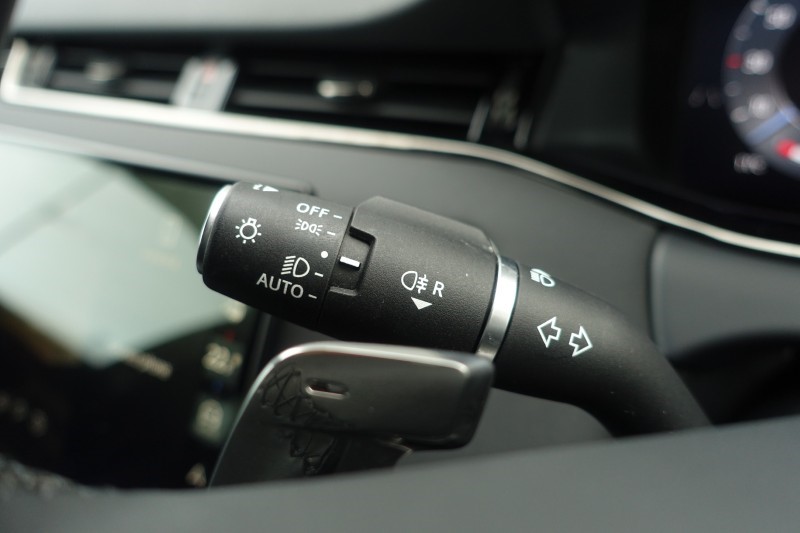 2023 (73) LAND ROVER RANGE ROVER EVOQUE 1.5 P300e Dynamic SE 5dr Auto 5118107