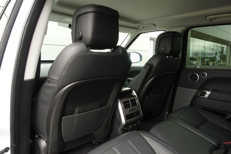 2022 (22) LAND ROVER RANGE ROVER SPORT 3.0 D250 HSE 5dr Auto 5179428