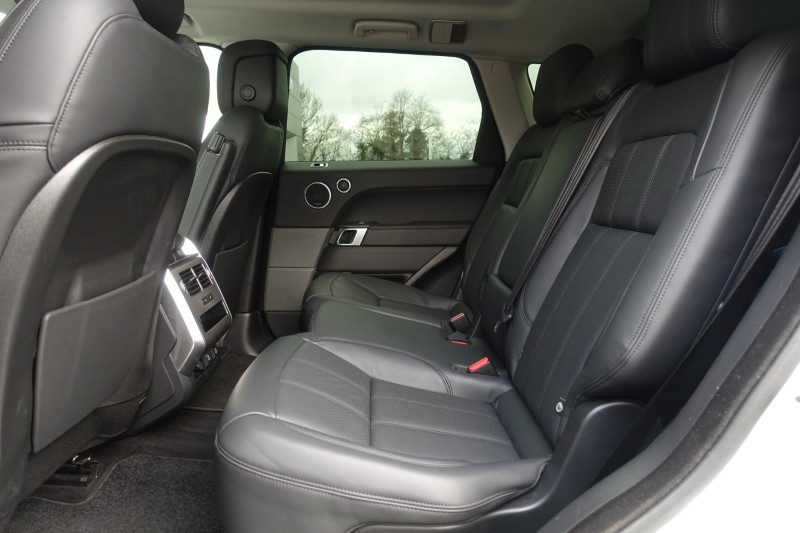 2022 (22) LAND ROVER RANGE ROVER SPORT 3.0 D250 HSE 5dr Auto 5179376