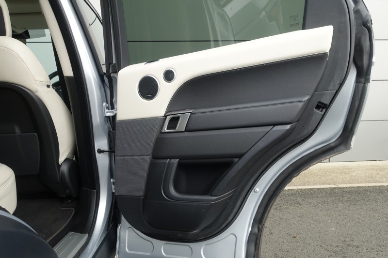 2022 (22) LAND ROVER RANGE ROVER SPORT 3.0 D250 HSE 5dr Auto 5285300