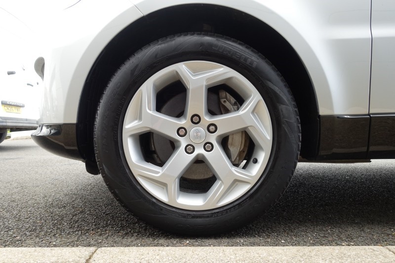 2022 (22) LAND ROVER RANGE ROVER SPORT 3.0 D250 HSE 5dr Auto 5285278