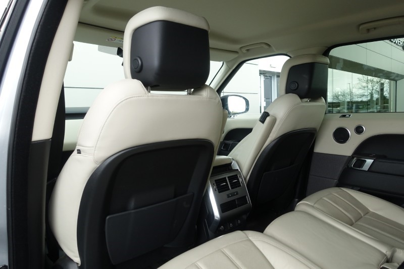 2022 (22) LAND ROVER RANGE ROVER SPORT 3.0 D250 HSE 5dr Auto 5285305