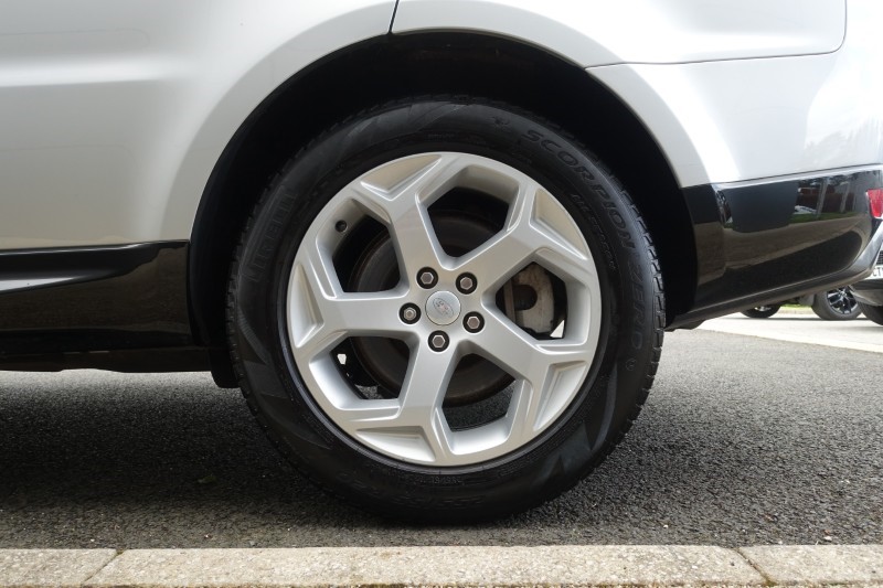 2022 (22) LAND ROVER RANGE ROVER SPORT 3.0 D250 HSE 5dr Auto 5285277