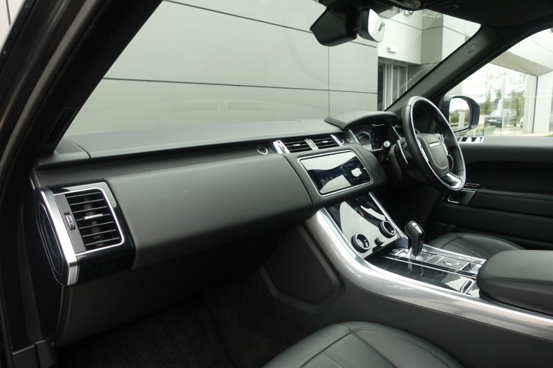 2022 (22) LAND ROVER RANGE ROVER SPORT 3.0 D300 HSE Silver 5dr Auto 5196478