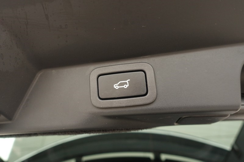 2022 (22) LAND ROVER RANGE ROVER SPORT 3.0 D300 HSE Silver 5dr Auto 5196449