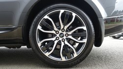 2022 (22) LAND ROVER RANGE ROVER SPORT 3.0 D300 HSE Silver 5dr Auto 5196444