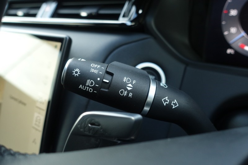 2023 (23) LAND ROVER RANGE ROVER VELAR 2.0 P400e Dynamic HSE 5dr Auto 5183263