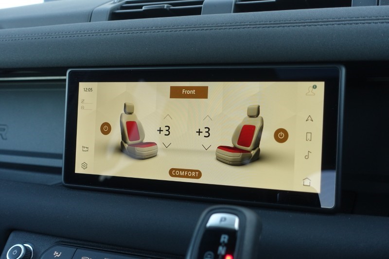 2023 (23) LAND ROVER DEFENDER 3.0 D300 X-Dynamic SE 110 5dr Auto 5149862