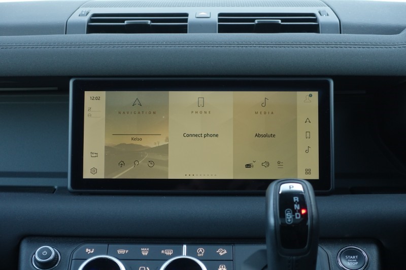 2023 (23) LAND ROVER DEFENDER 3.0 D300 X-Dynamic SE 110 5dr Auto 5149832