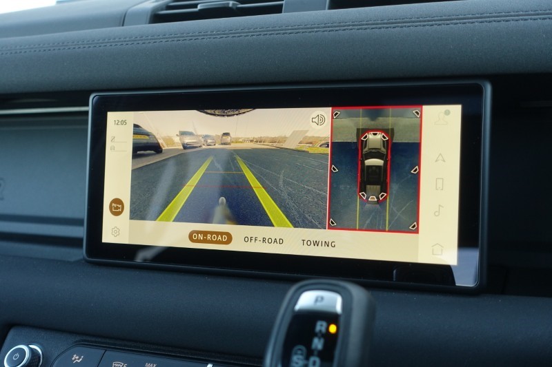 2023 (23) LAND ROVER DEFENDER 3.0 D300 X-Dynamic SE 110 5dr Auto 5149830