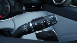 2023 (23) LAND ROVER RANGE ROVER EVOQUE 2.0 D200 R-Dynamic HSE 5dr Auto 5149724