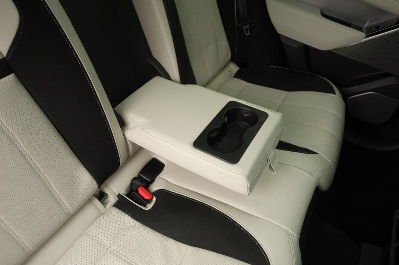 2022 (22) LAND ROVER RANGE ROVER VELAR 2.0 D200 Edition 5dr Auto 5178140