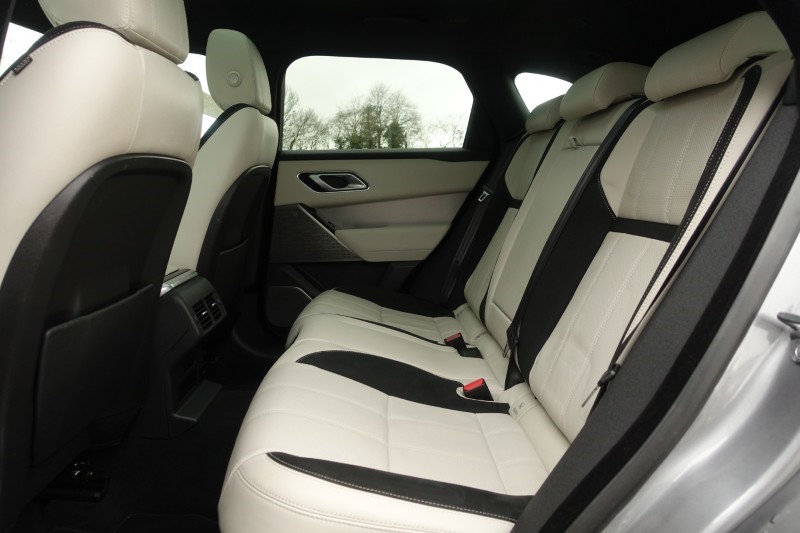 2022 (22) LAND ROVER RANGE ROVER VELAR 2.0 D200 Edition 5dr Auto 5178088