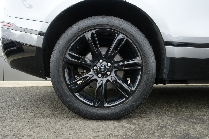 2022 (22) LAND ROVER RANGE ROVER VELAR 2.0 D200 Edition 5dr Auto 5178112