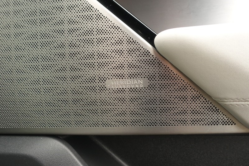 2022 (22) LAND ROVER RANGE ROVER VELAR 2.0 D200 Edition 5dr Auto 5178135