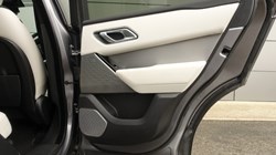 2022 (22) LAND ROVER RANGE ROVER VELAR 2.0 D200 Edition 5dr Auto 5178137