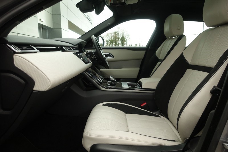 2022 (22) LAND ROVER RANGE ROVER VELAR 2.0 D200 Edition 5dr Auto 5178087