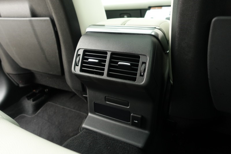 2022 (22) LAND ROVER RANGE ROVER VELAR 2.0 D200 Edition 5dr Auto 5178102