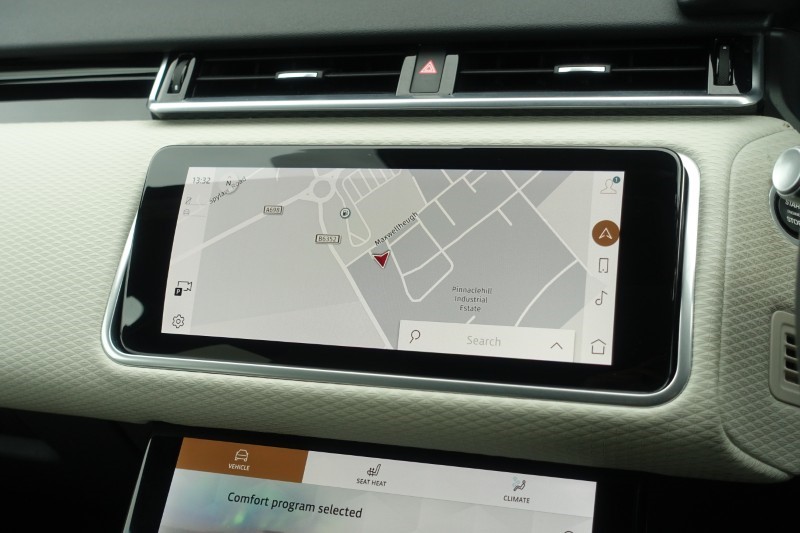 2022 (22) LAND ROVER RANGE ROVER VELAR 2.0 D200 Edition 5dr Auto 5178095