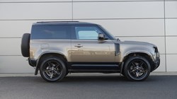 2023 (72) LAND ROVER DEFENDER 3.0 D250 X-Dynamic SE 90 3dr Auto 5179227